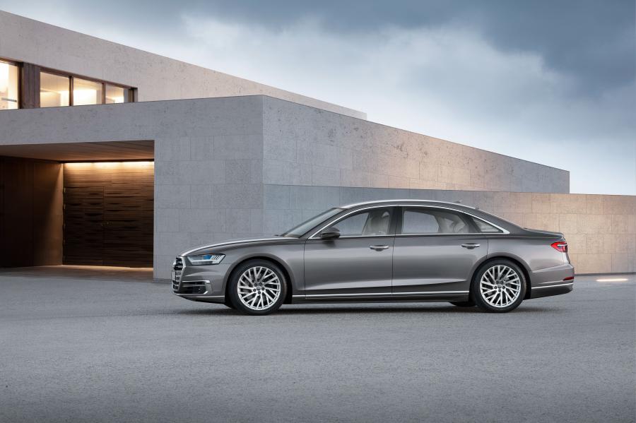  Audi A8 L 55 TFSI Quattro (D5) 2017 года  (WW) (фото 7 из 116)